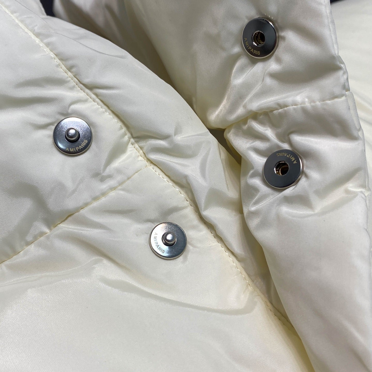 스탠드업 패딩 (stand up padding)