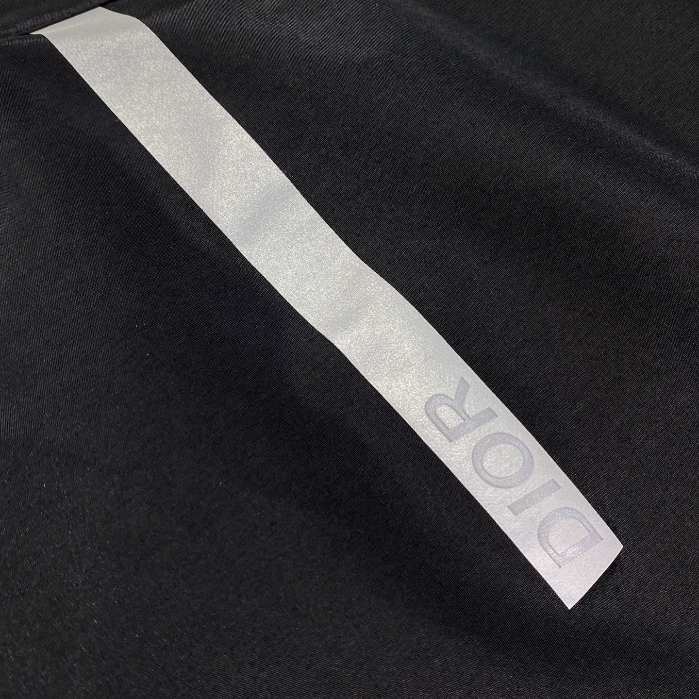 라미네이트 점퍼 (laminate jumper)