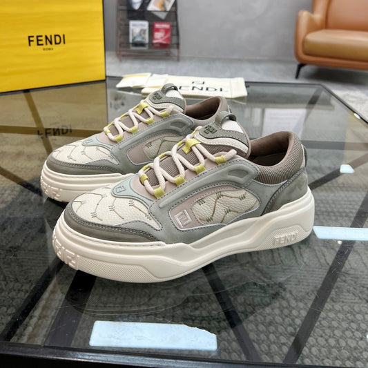 스트리트 스니커즈 (Street Sneakers)