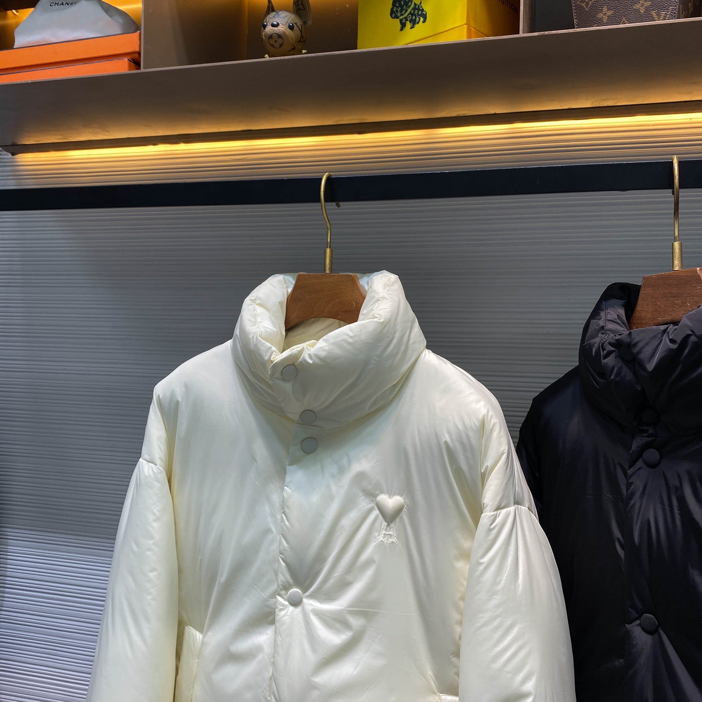 스탠드업 패딩 (stand up padding)