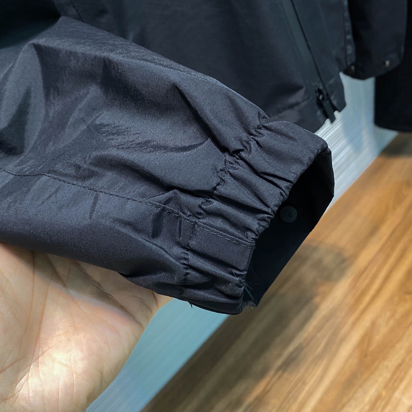 라미네이트 점퍼 (laminate jumper)