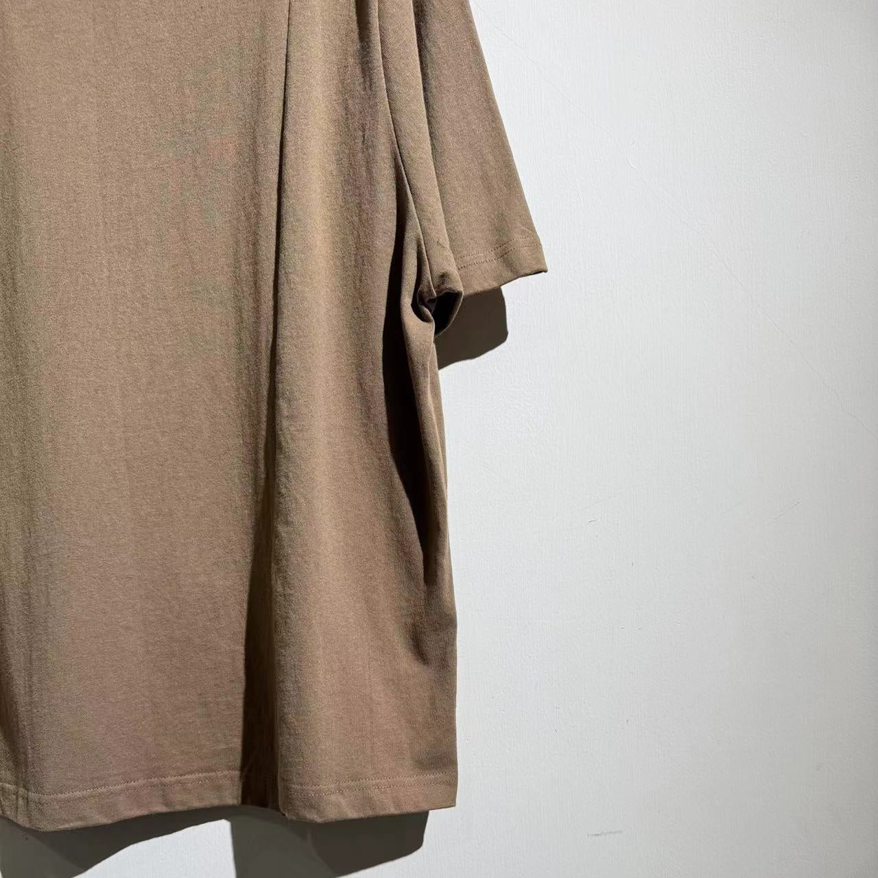 스티칭 커팅 티셔츠 (Stitching cutting t-shirt)
