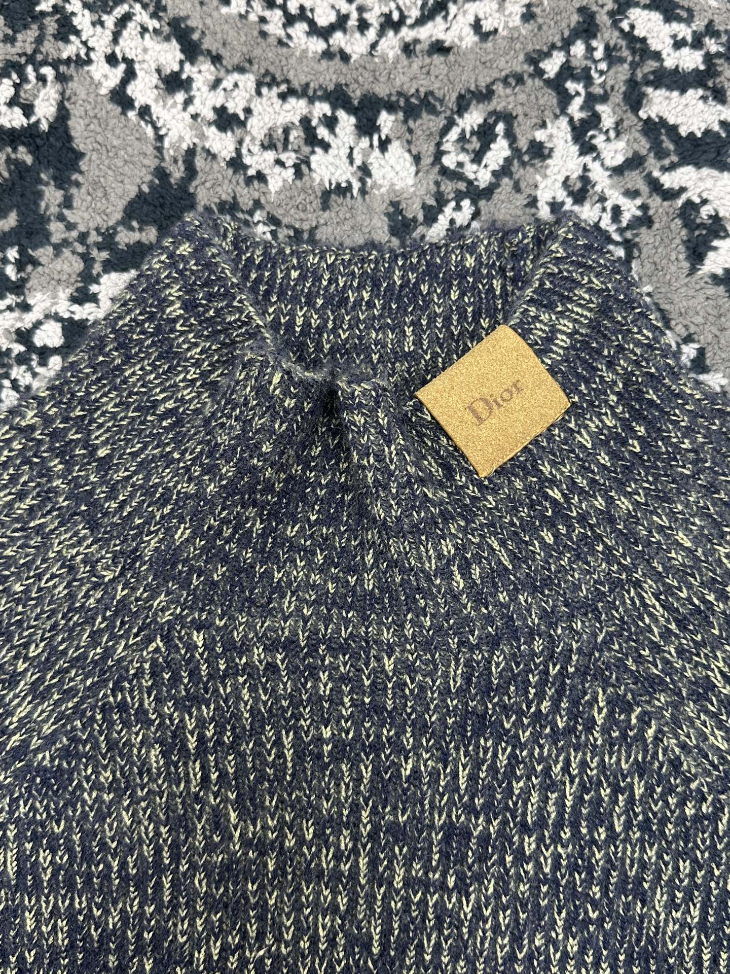 멜란지 스웨터 (Melange sweater)