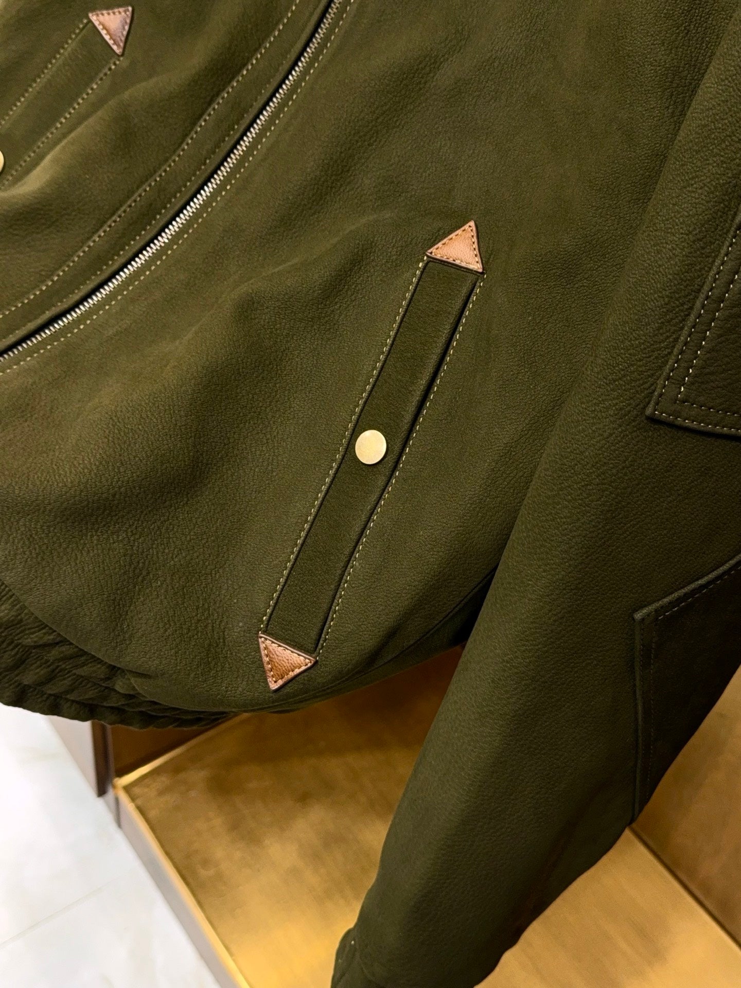 시어링 사슴가죽 다운자켓 (Shearling deerskin down jacket)