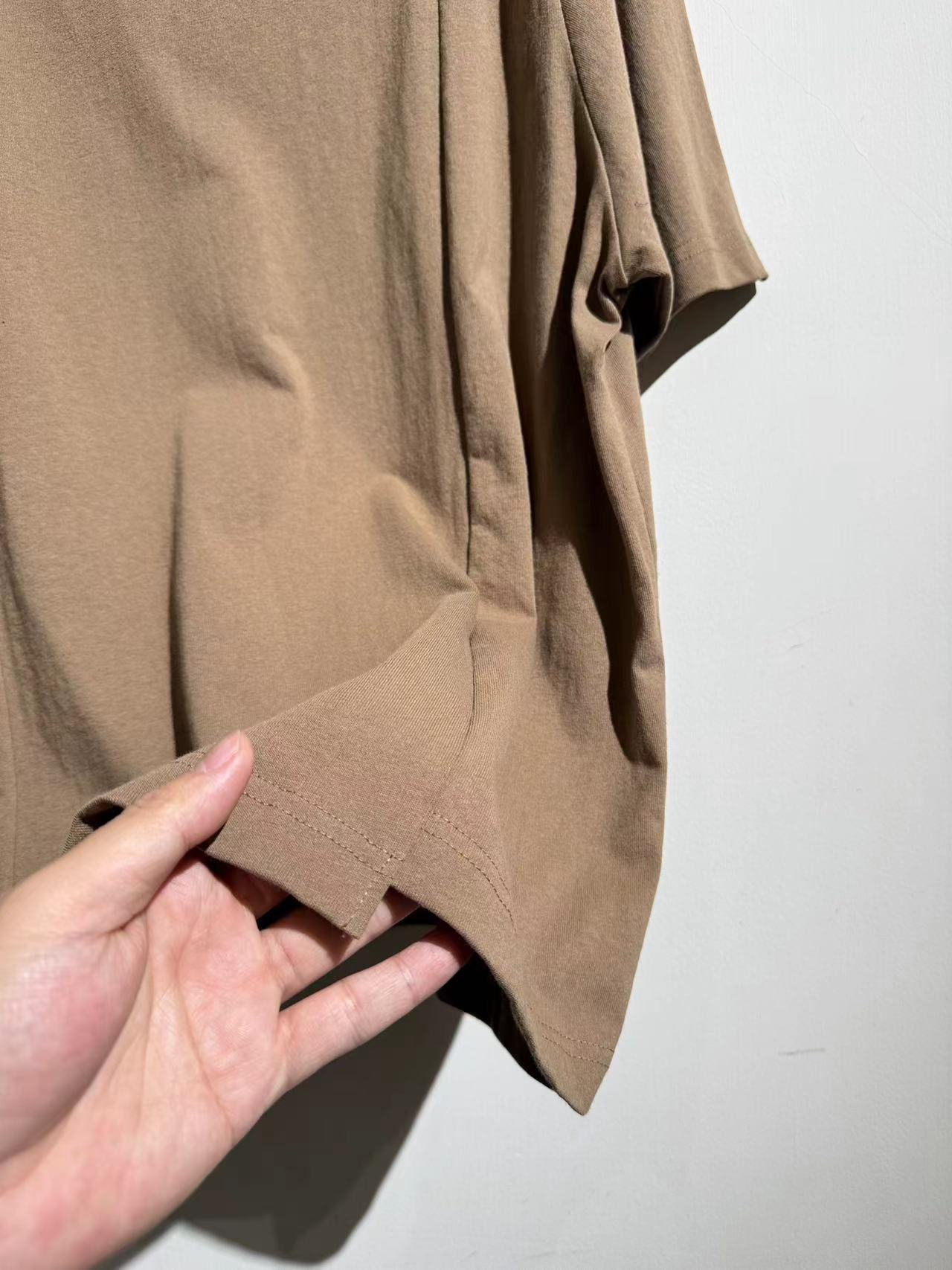 스티칭 커팅 티셔츠 (Stitching cutting t-shirt)