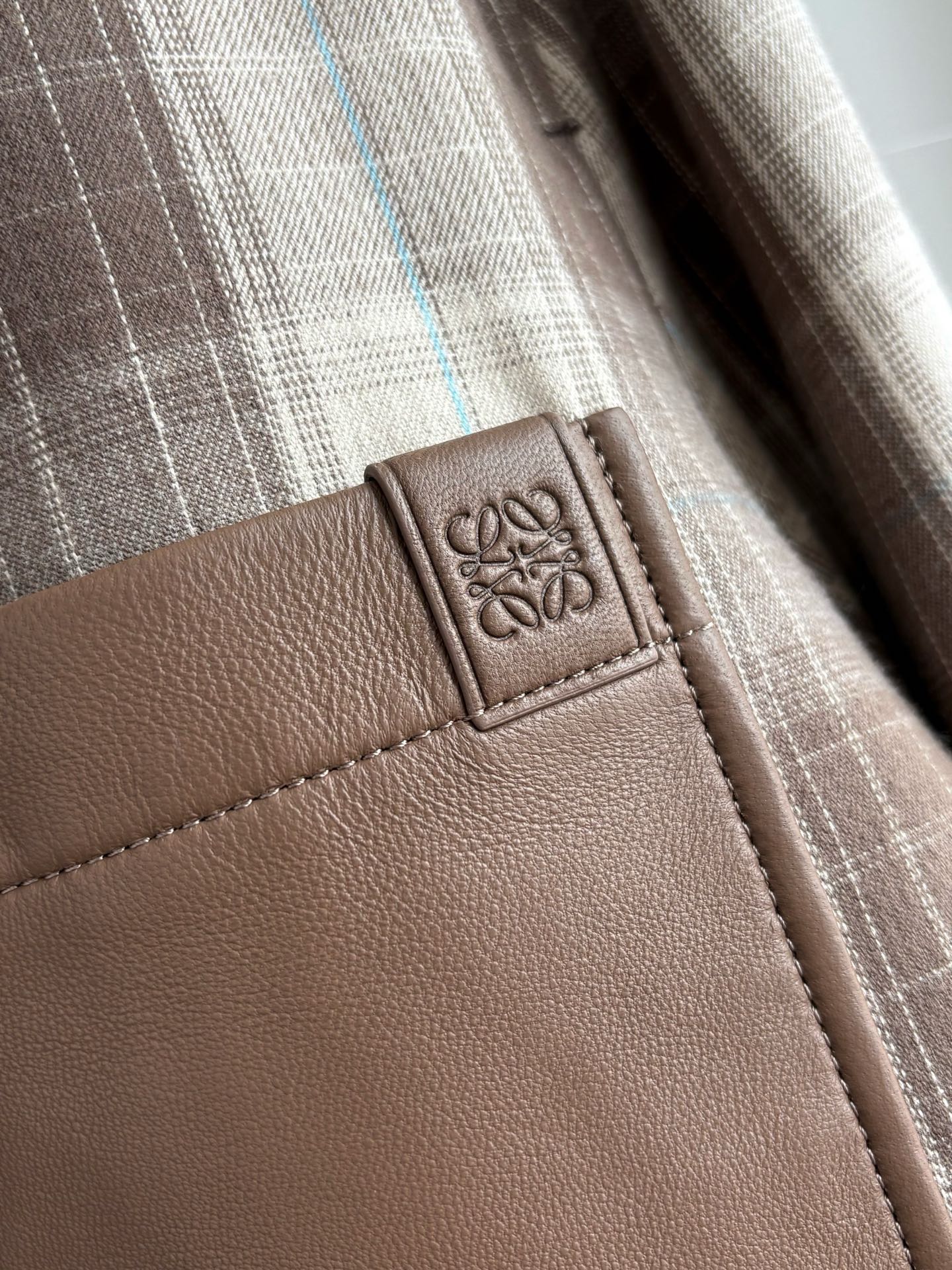 리버서블 램스킨 재킷 (Reversible Lambskin Jacket)