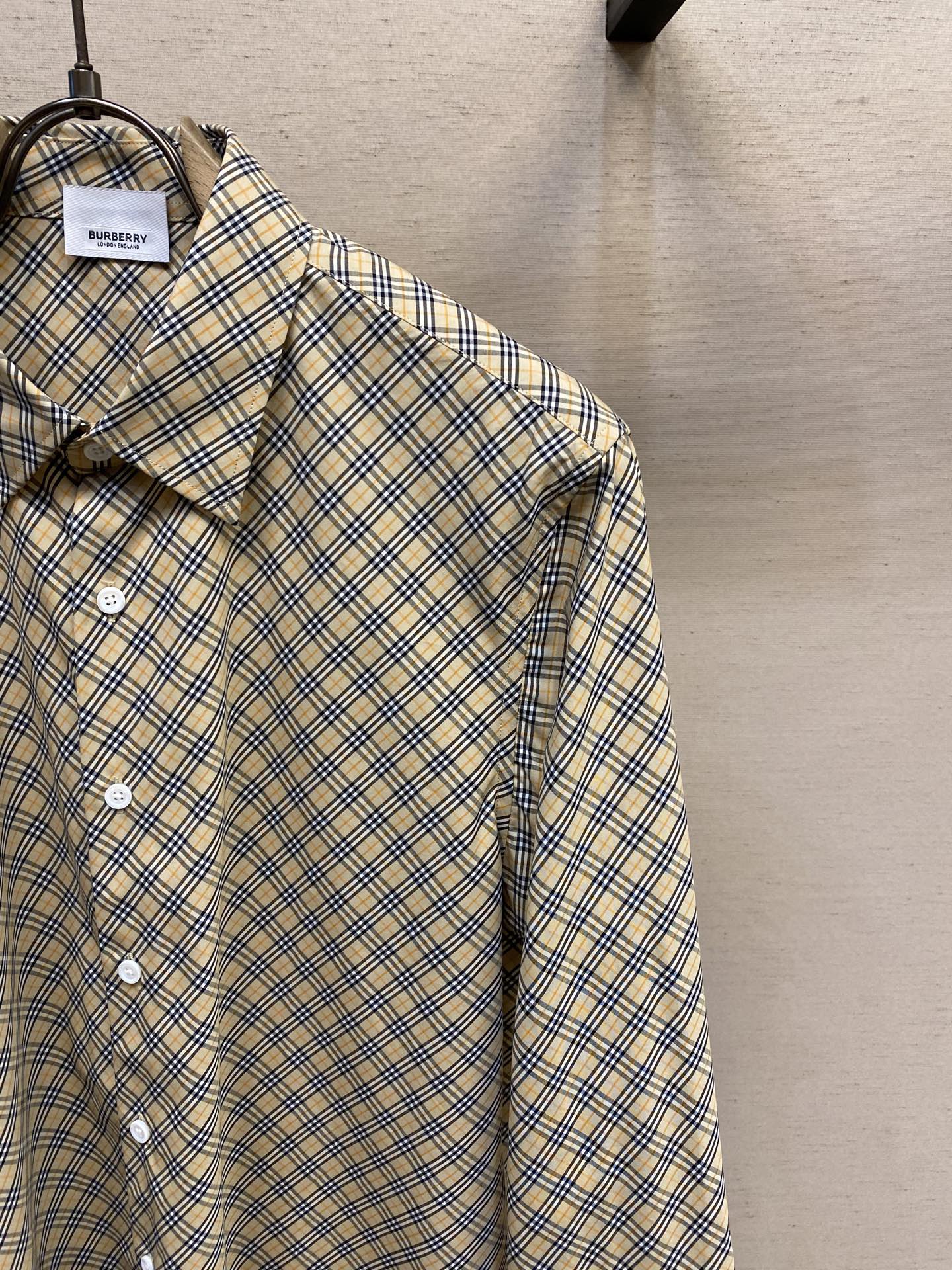코튼 셔츠 (cotton shirt)