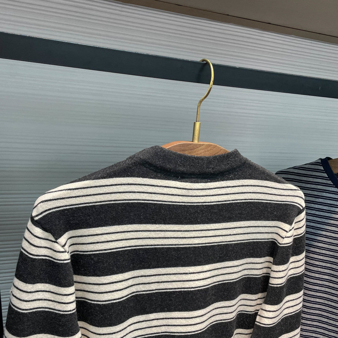 슬리브니트 탑 (sleeve knit top)