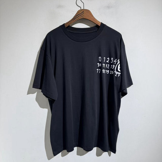 트렌드세터 티셔츠 (trendsetter t-shirt)