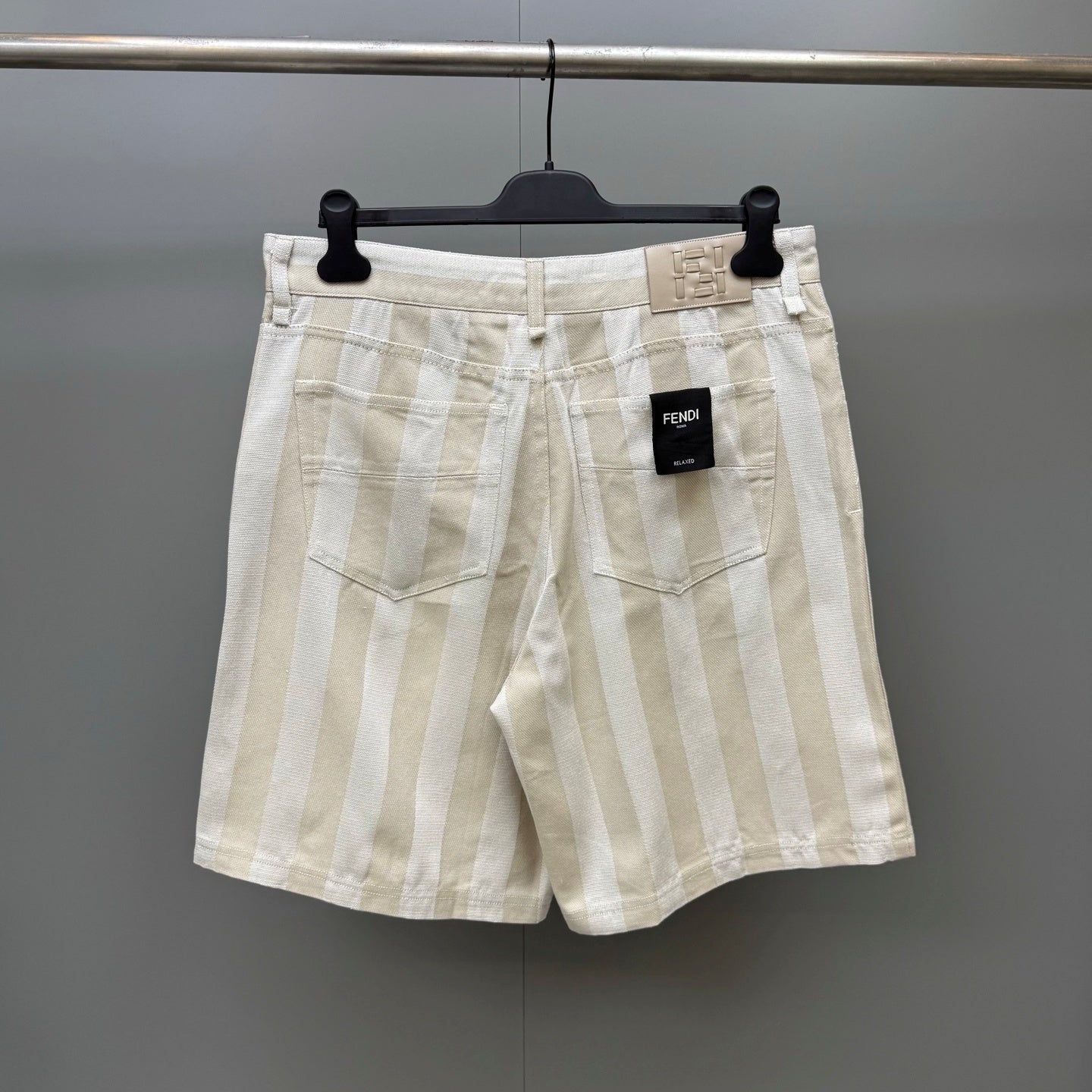 페퀸 숏팬츠 (Pequin Shorts)