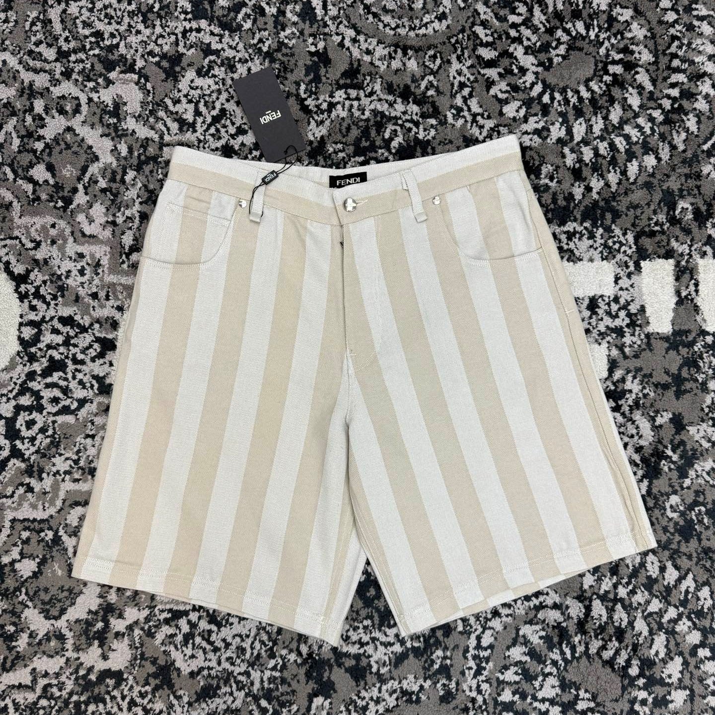 페퀸 숏팬츠 (Pequin Shorts)