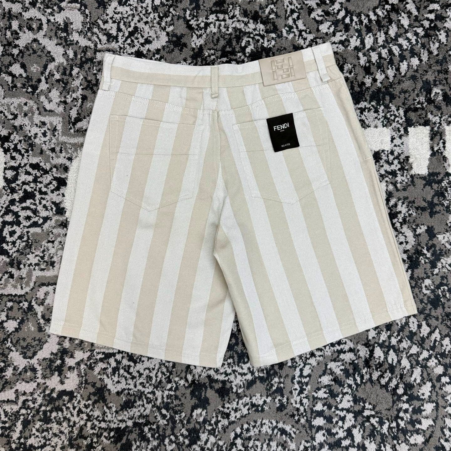 페퀸 숏팬츠 (Pequin Shorts)