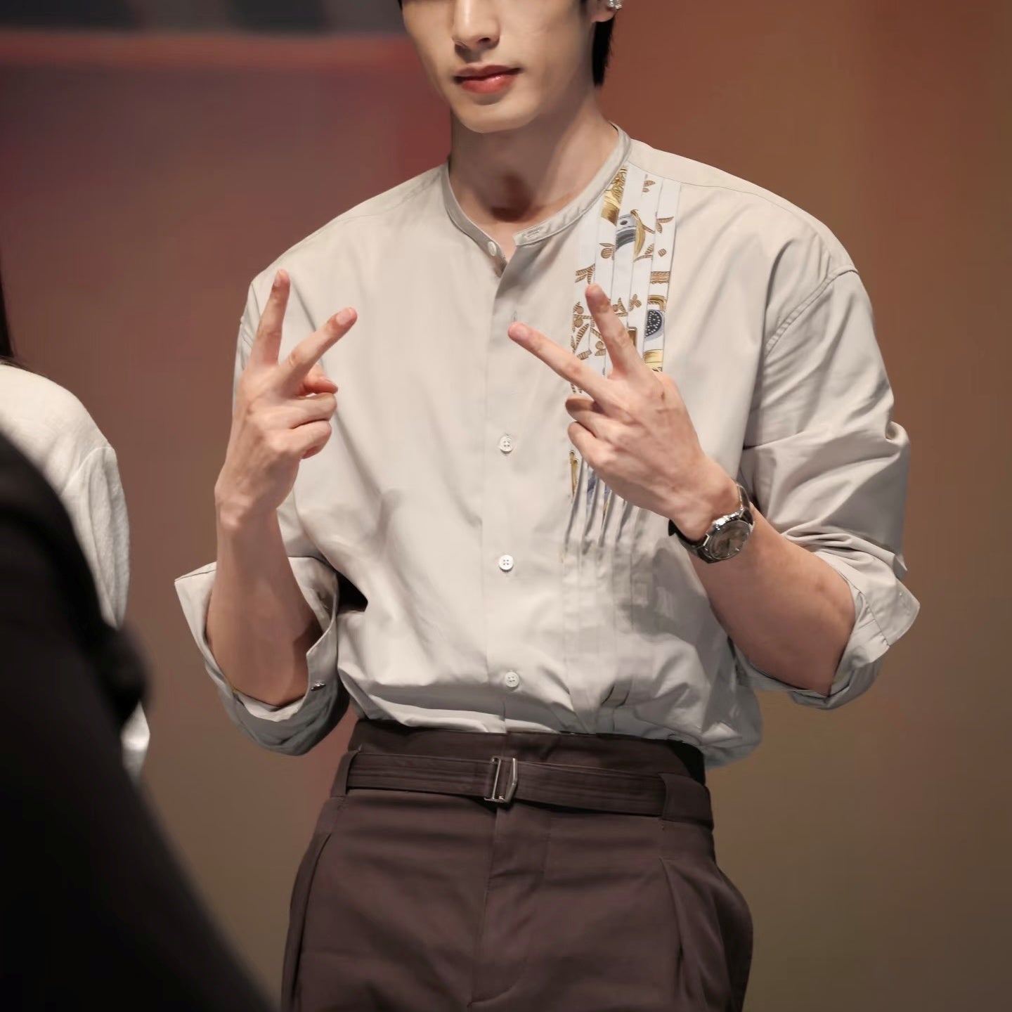 그랑드 테누 셔츠 (Grande Tenue Shirt)