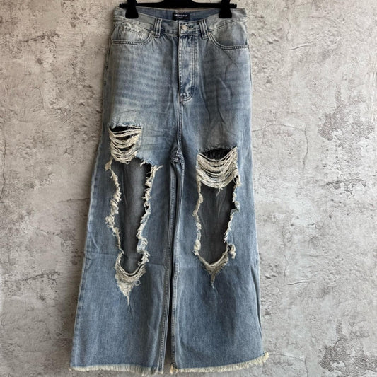 데미지 와이드 청바지 (Damaged wide jeans)