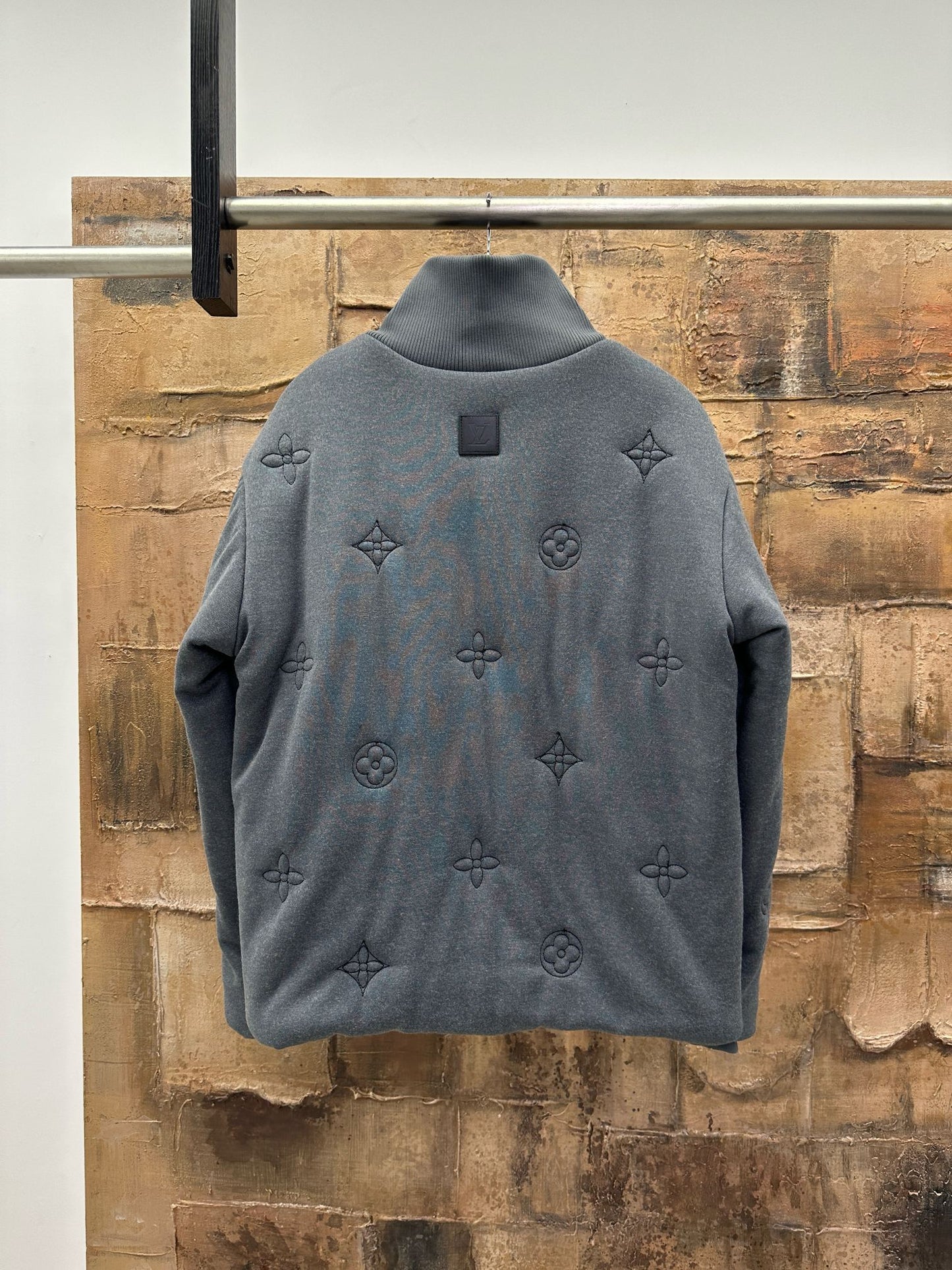 자수 코튼 패딩 (embroidered cotton padding)