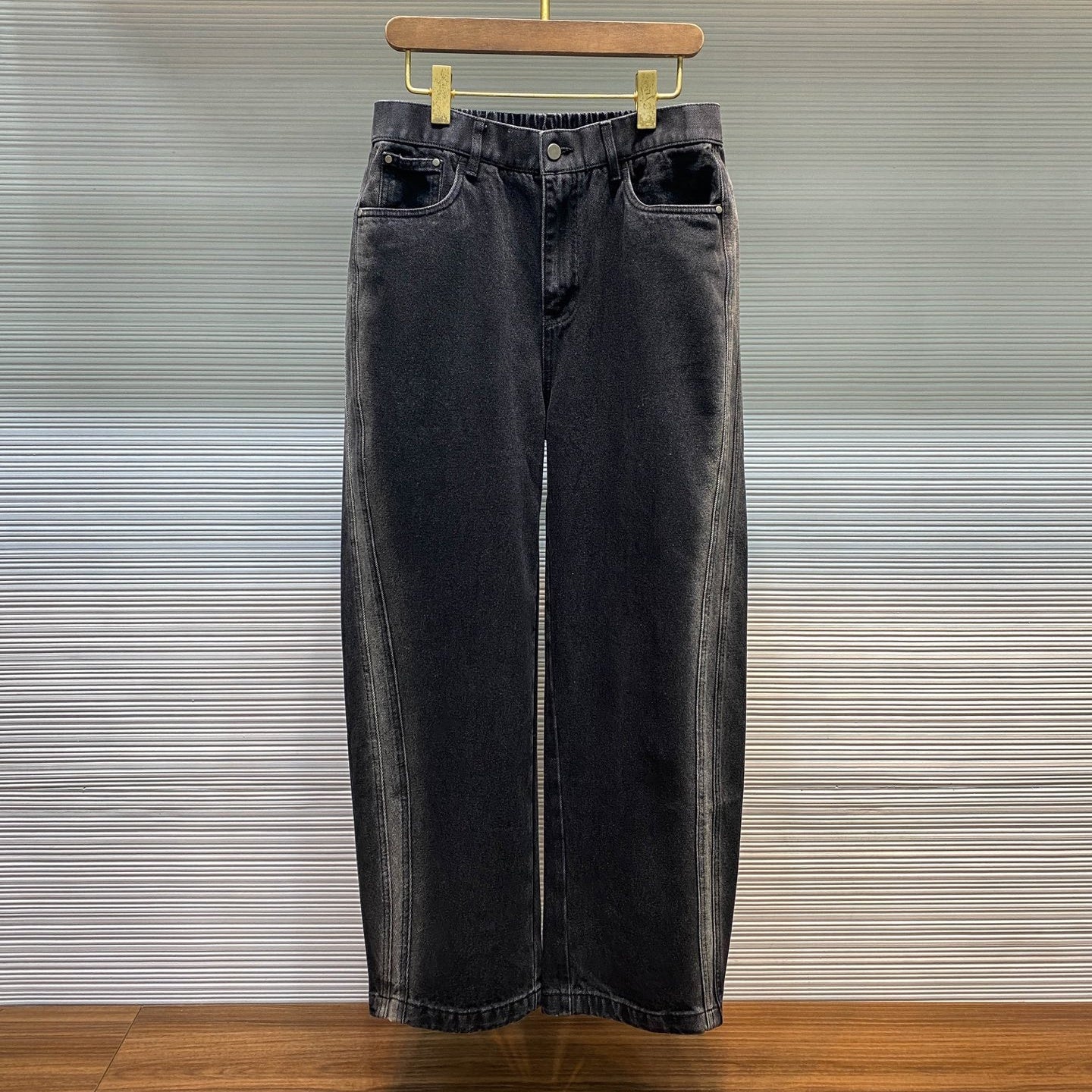 스탬프 청바지 (stamp jeans)