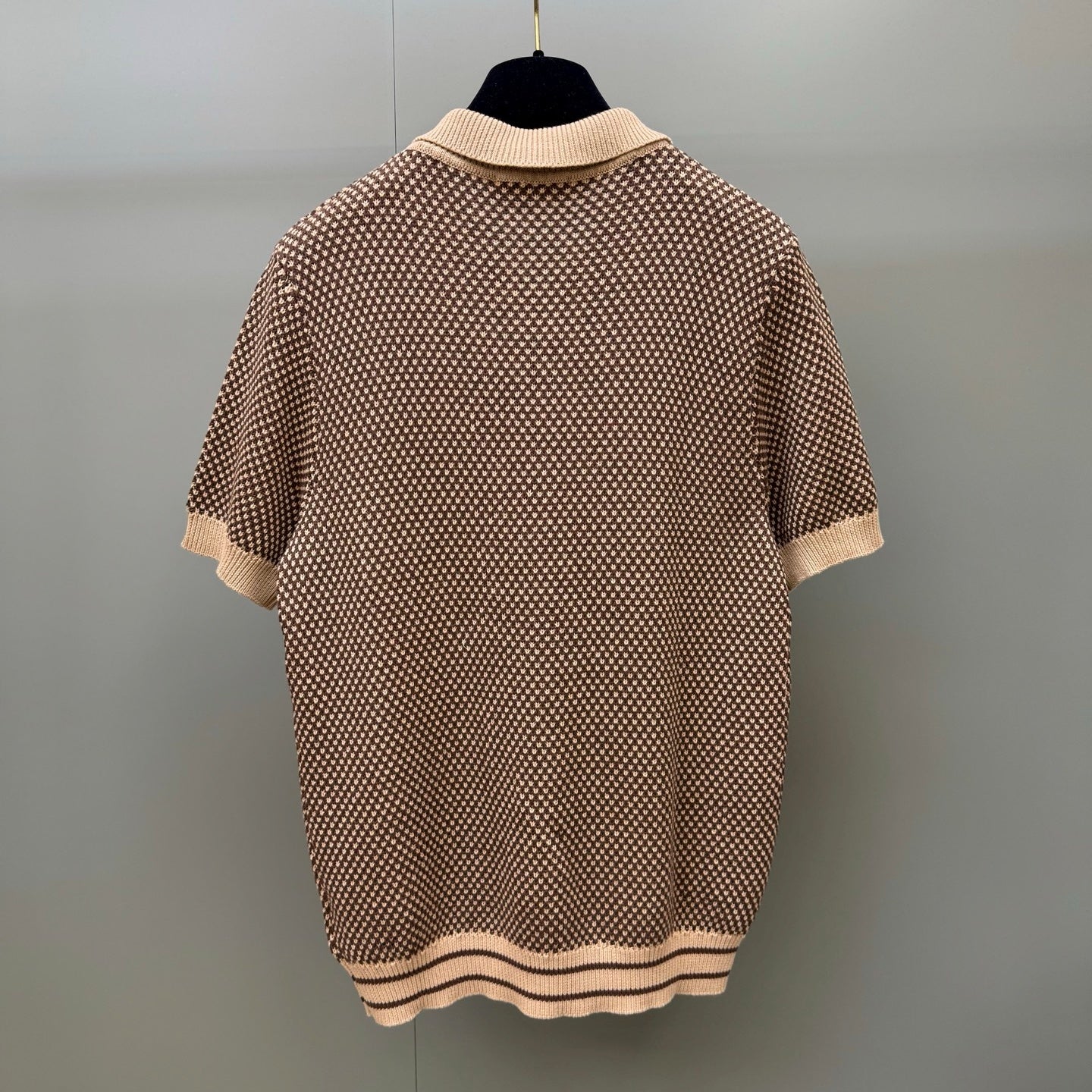 데포제 티셔츠 (Déposée T-shirt)
