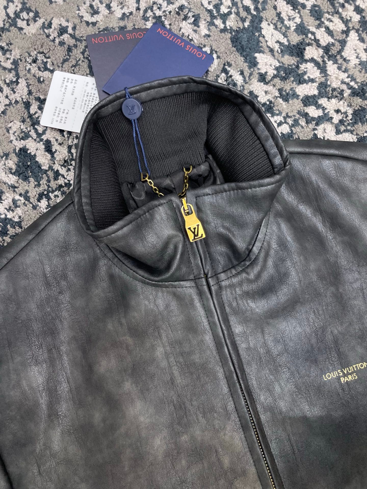 라인 가죽자켓 (Leather jacket)