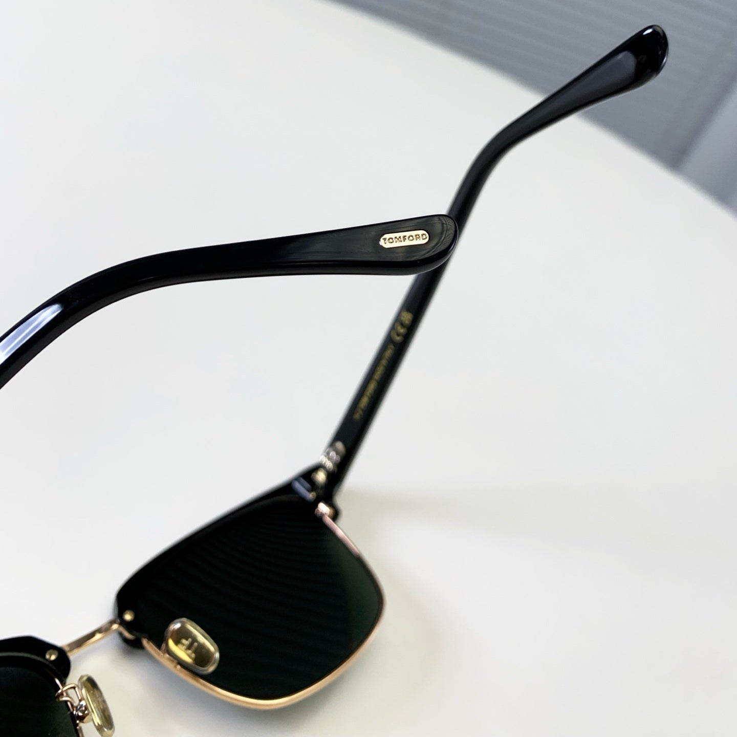 톰프 선글라스 (tomp sunglasses)