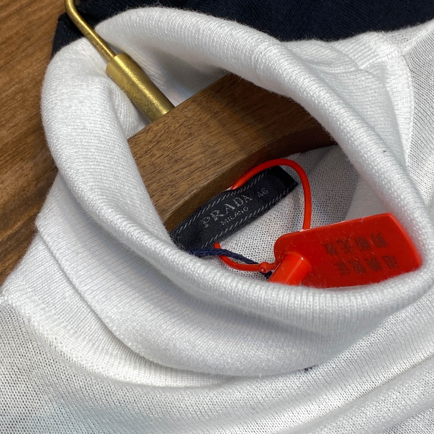 자카드 터틀넥 (jacquard turtleneck)