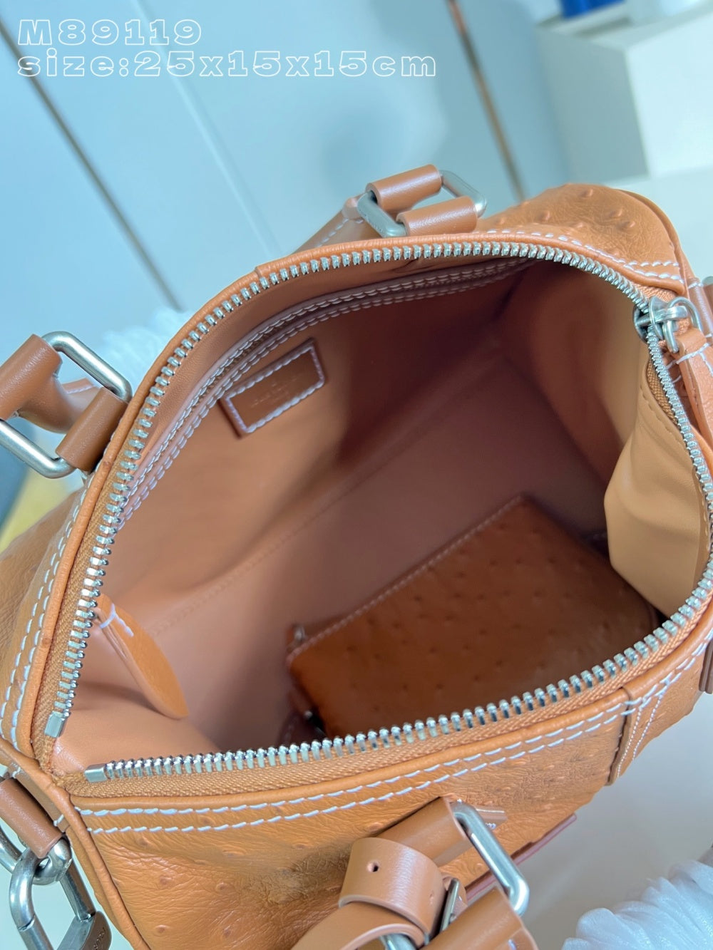 오스트리치 트래블백 (Ostrich Travel Bag)