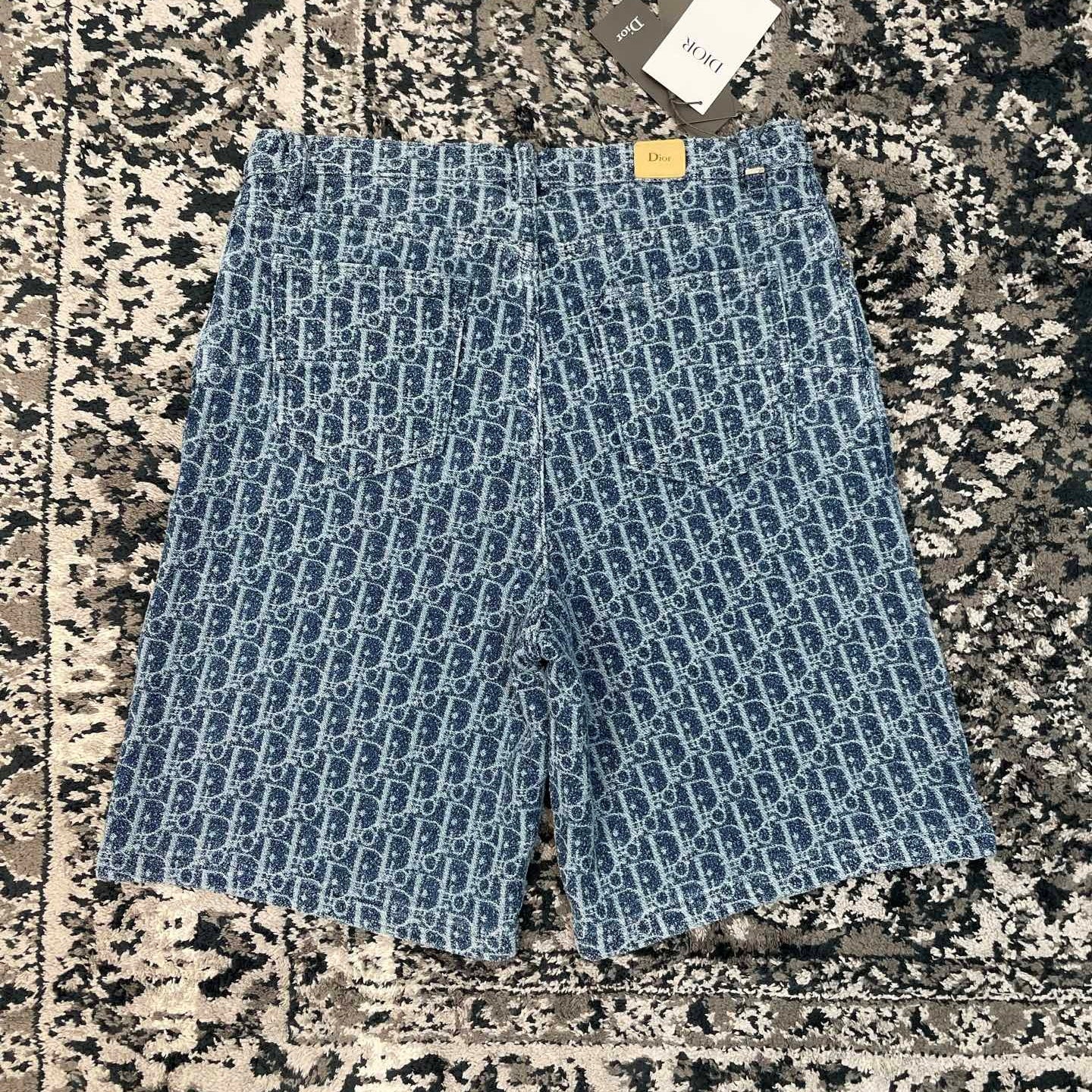 오블리크 숏팬츠 (Oblique Shorts)