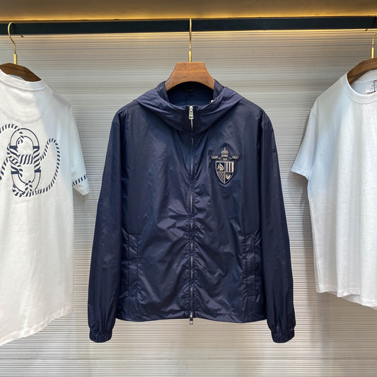 클래식 뱃지 윈드브레이커 (Classic Badge Windbreaker)