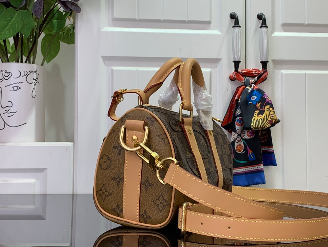 컬러블록니고 시티백 (Colorblock Nigo City Bag)