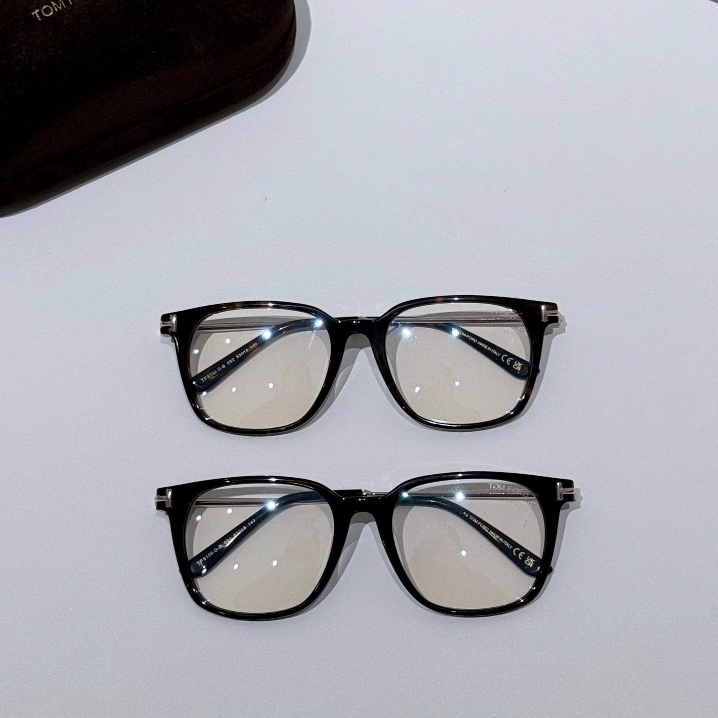 스틸 안경테 (steel glasses frames)