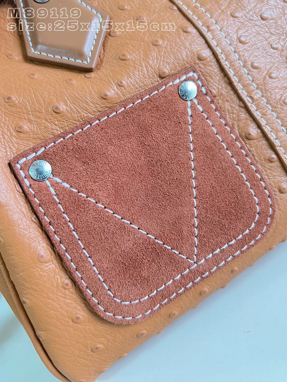 오스트리치 트래블백 (Ostrich Travel Bag)