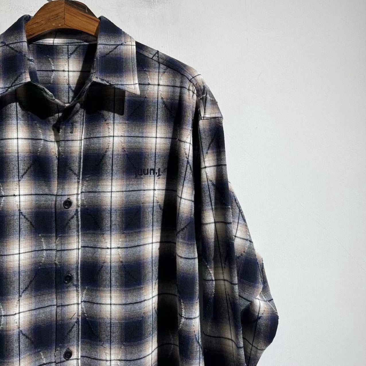 플레드 셔츠 (plaid shirt)