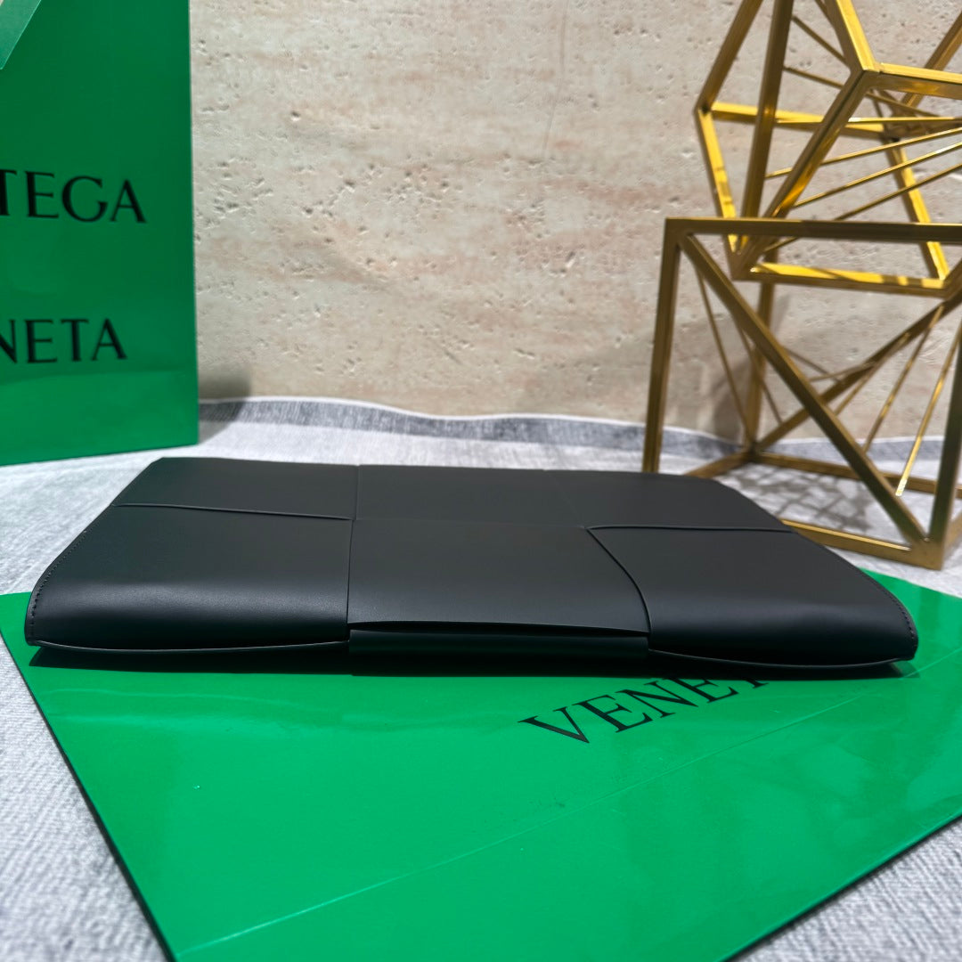 코팅 클러치백 (coated clutch bag)
