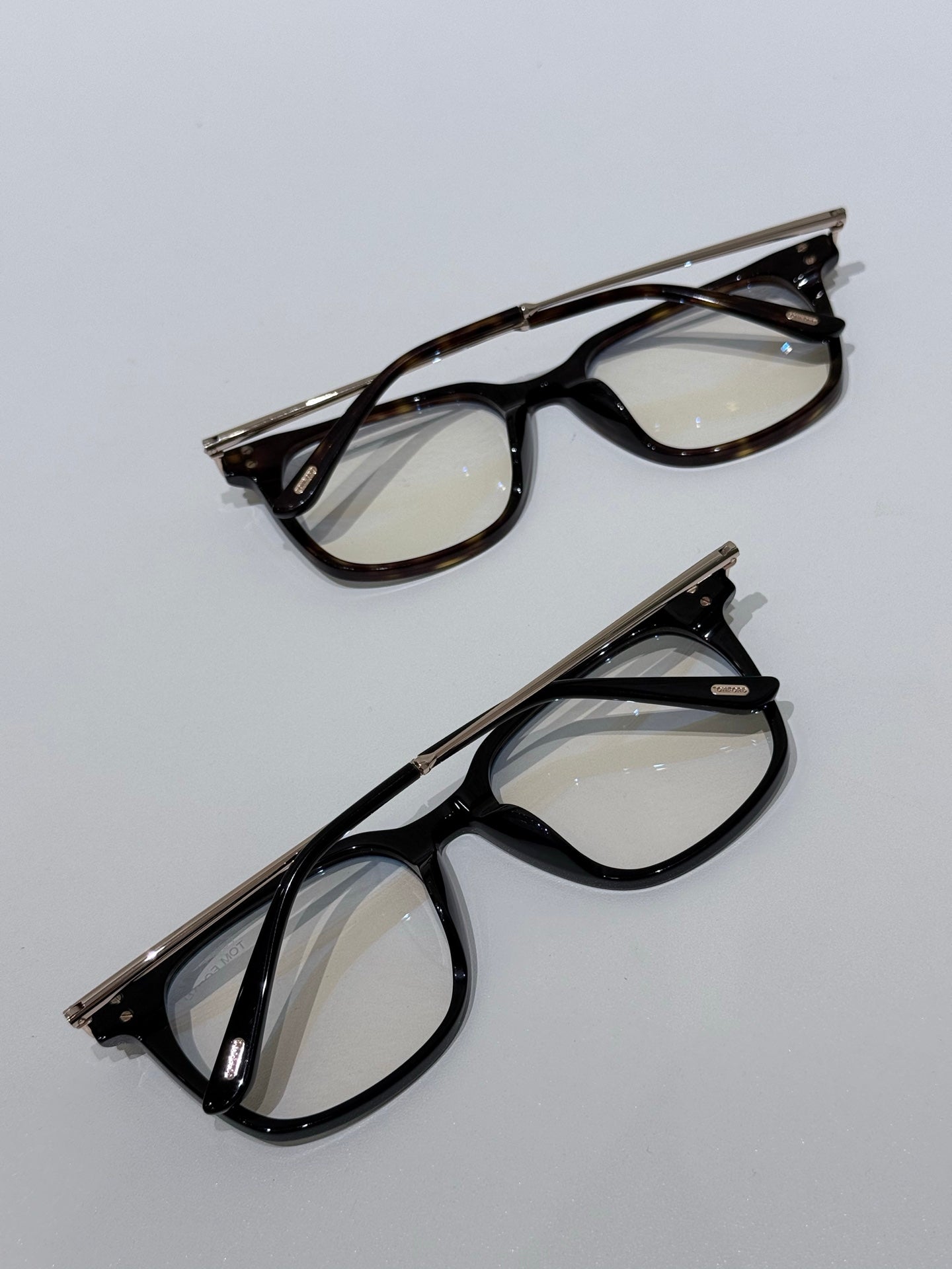 스틸 안경테 (steel glasses frames)