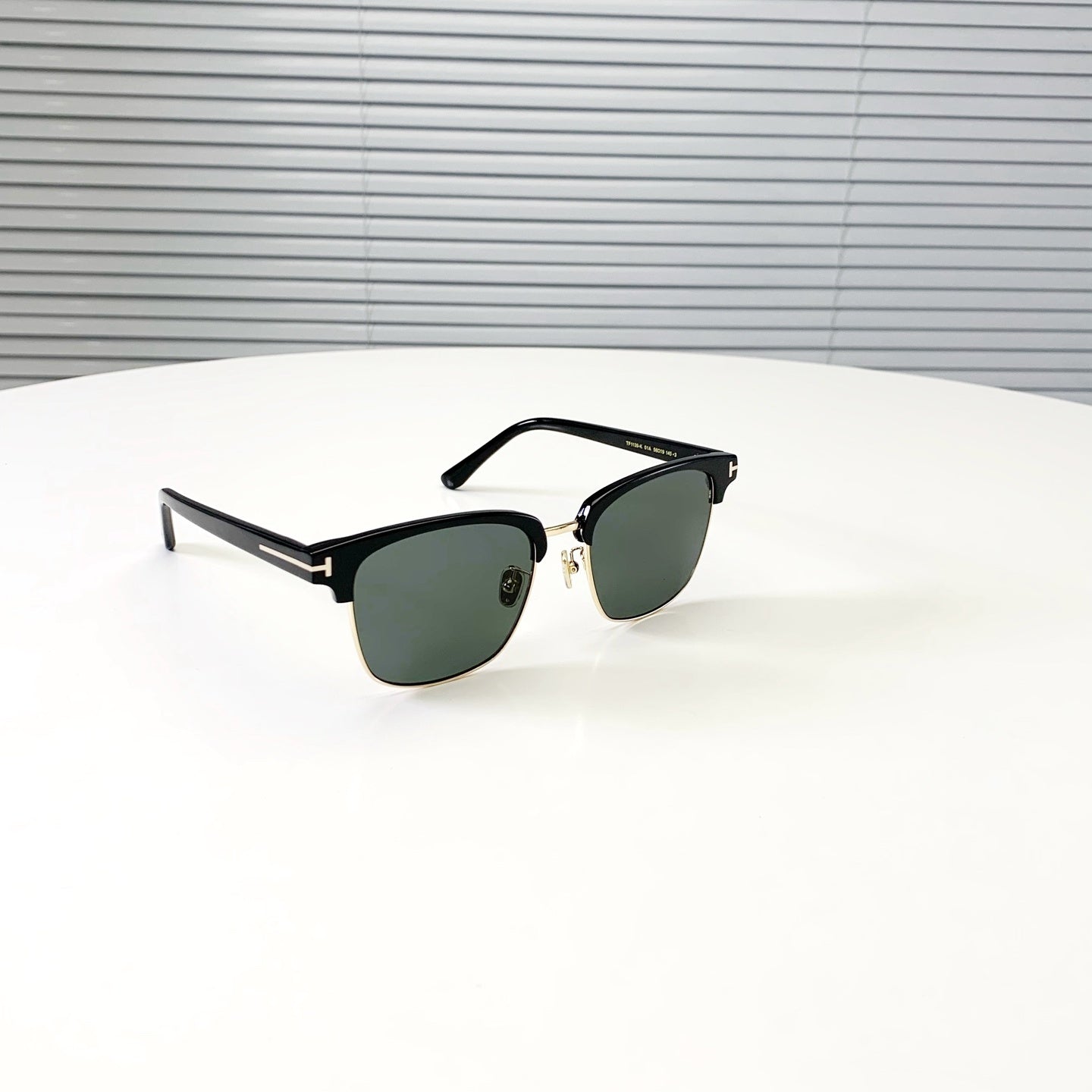 톰프 선글라스 (tomp sunglasses)