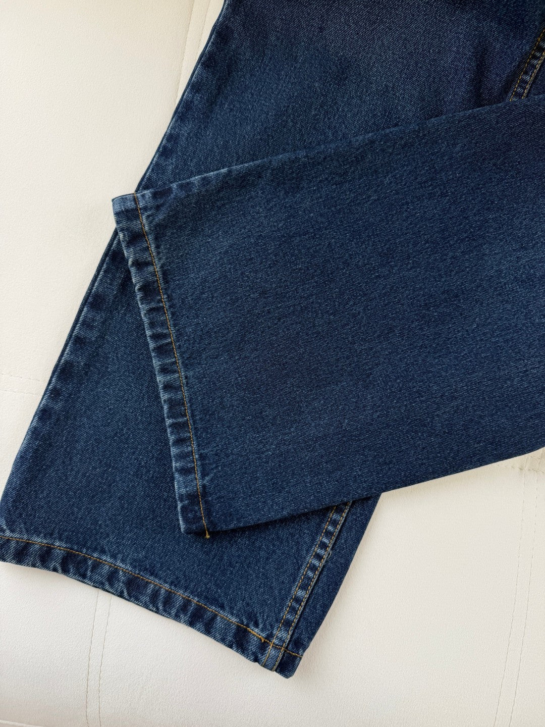 가죽 칼라 데님 재킷, 진 (Leather collar denim jacket, jeans)