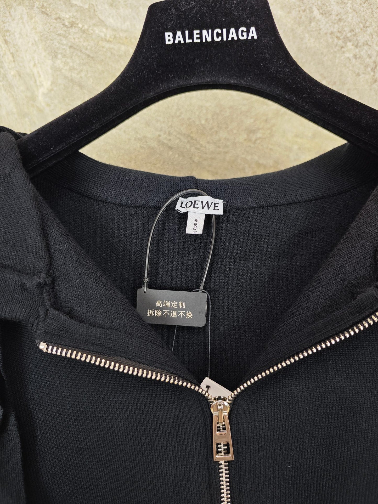 래빗 아나그램 후드집업 (Rabbit Anagram Hoodie)