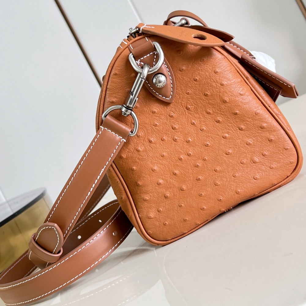 오스트리치 트래블백 (Ostrich Travel Bag)