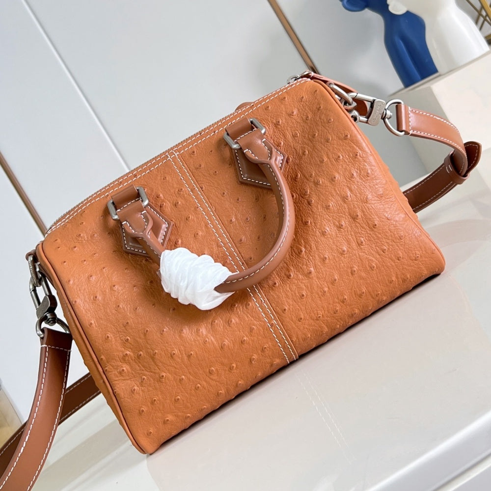 오스트리치 트래블백 (Ostrich Travel Bag)