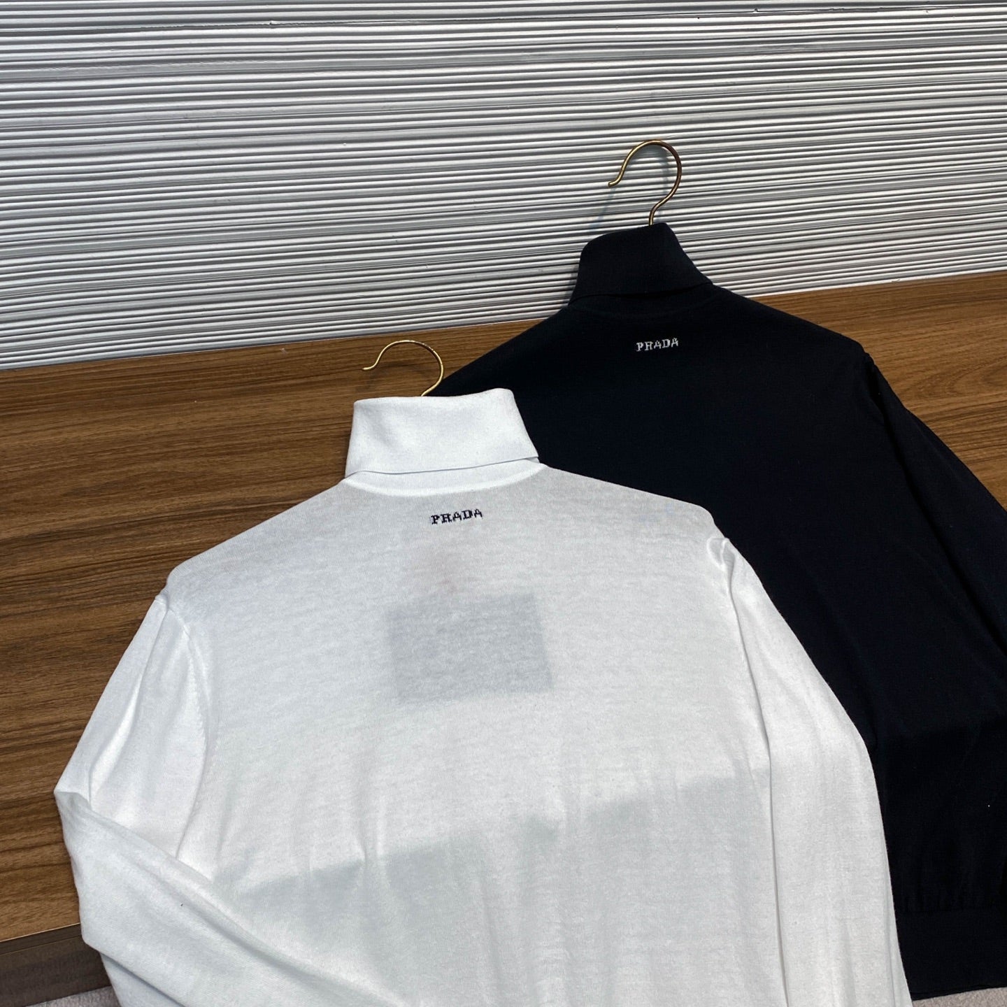 자카드 터틀넥 (jacquard turtleneck)