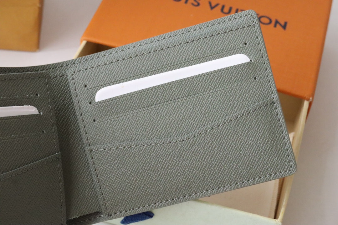 다미에 반지갑 (Damier half wallet)
