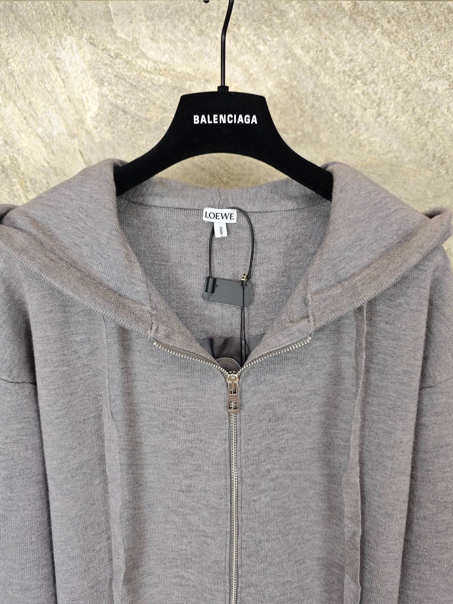 래빗 아나그램 후드집업 (Rabbit Anagram Hoodie)