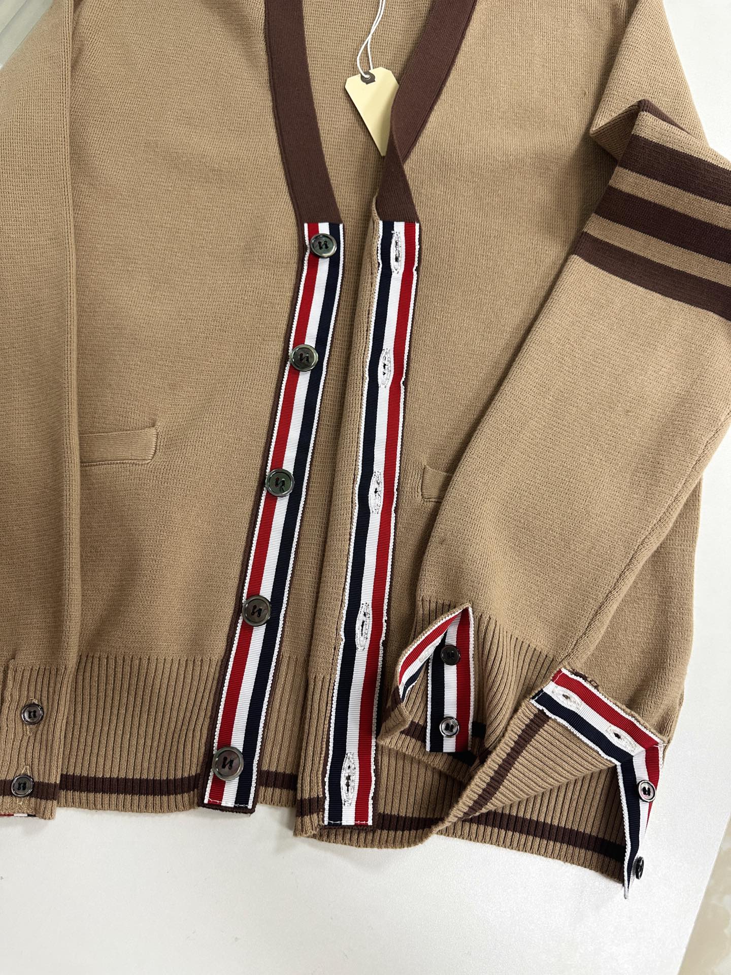 밀라노 스티치 가디건 (Milano Stitch Cardigan)