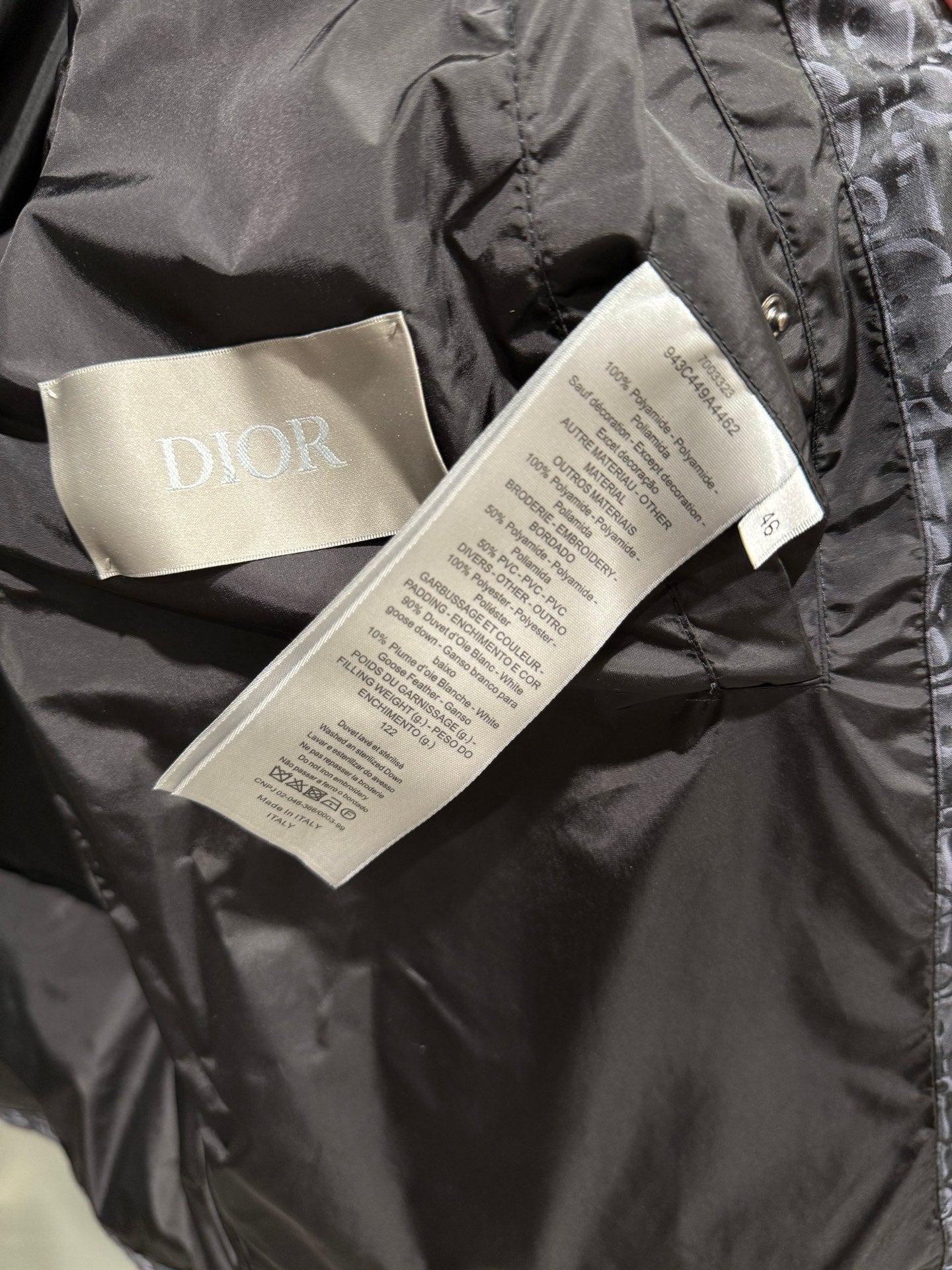 오블리크 다운 재킷 (Oblique down jacket)