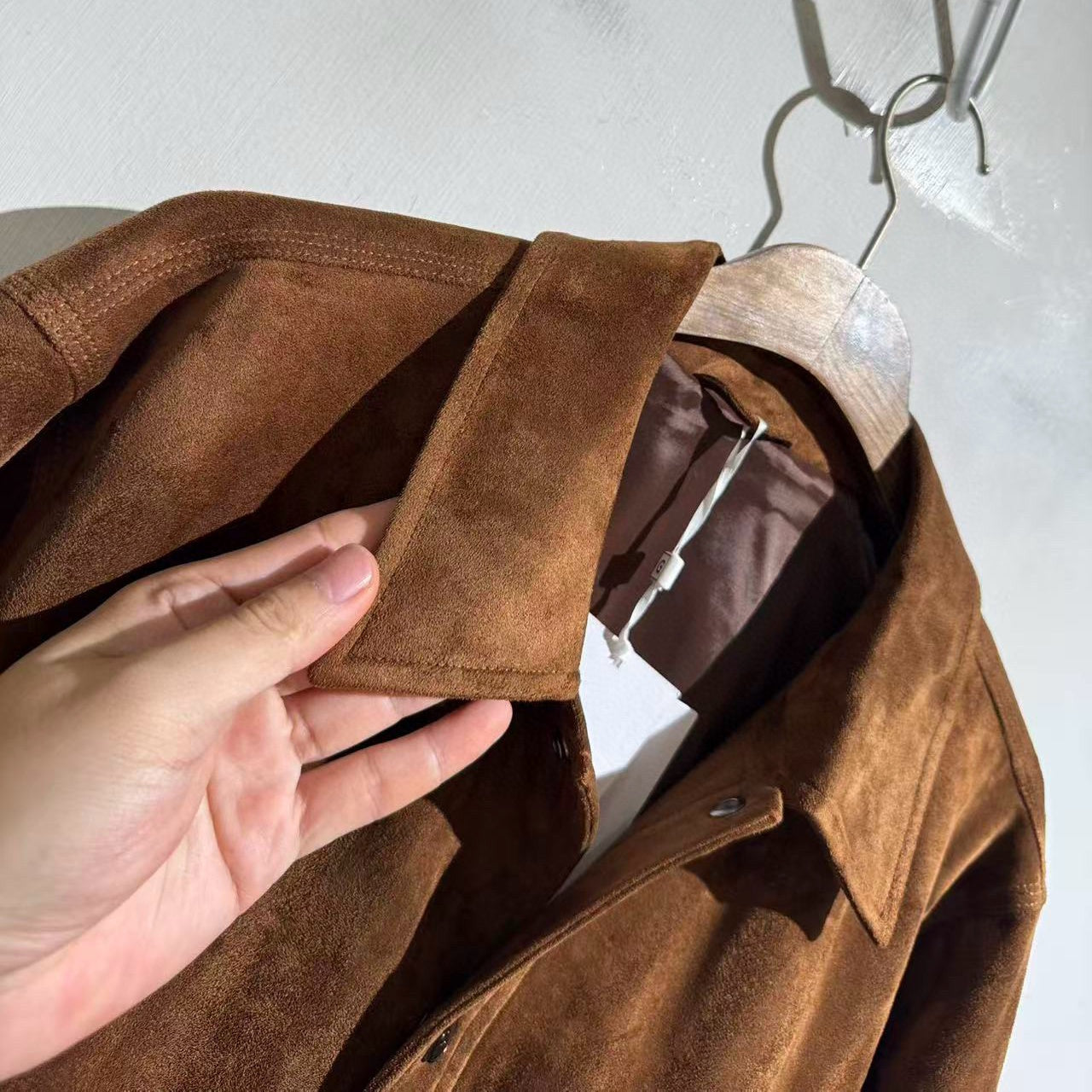 카라멜 가죽셔츠 (Caramel leather shirt)