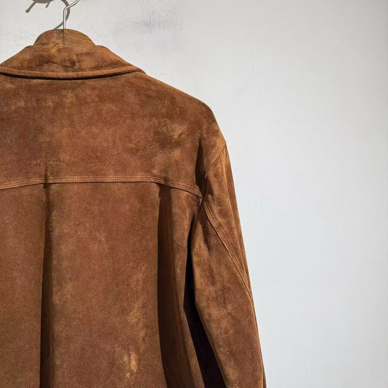 카라멜 가죽셔츠 (Caramel leather shirt)