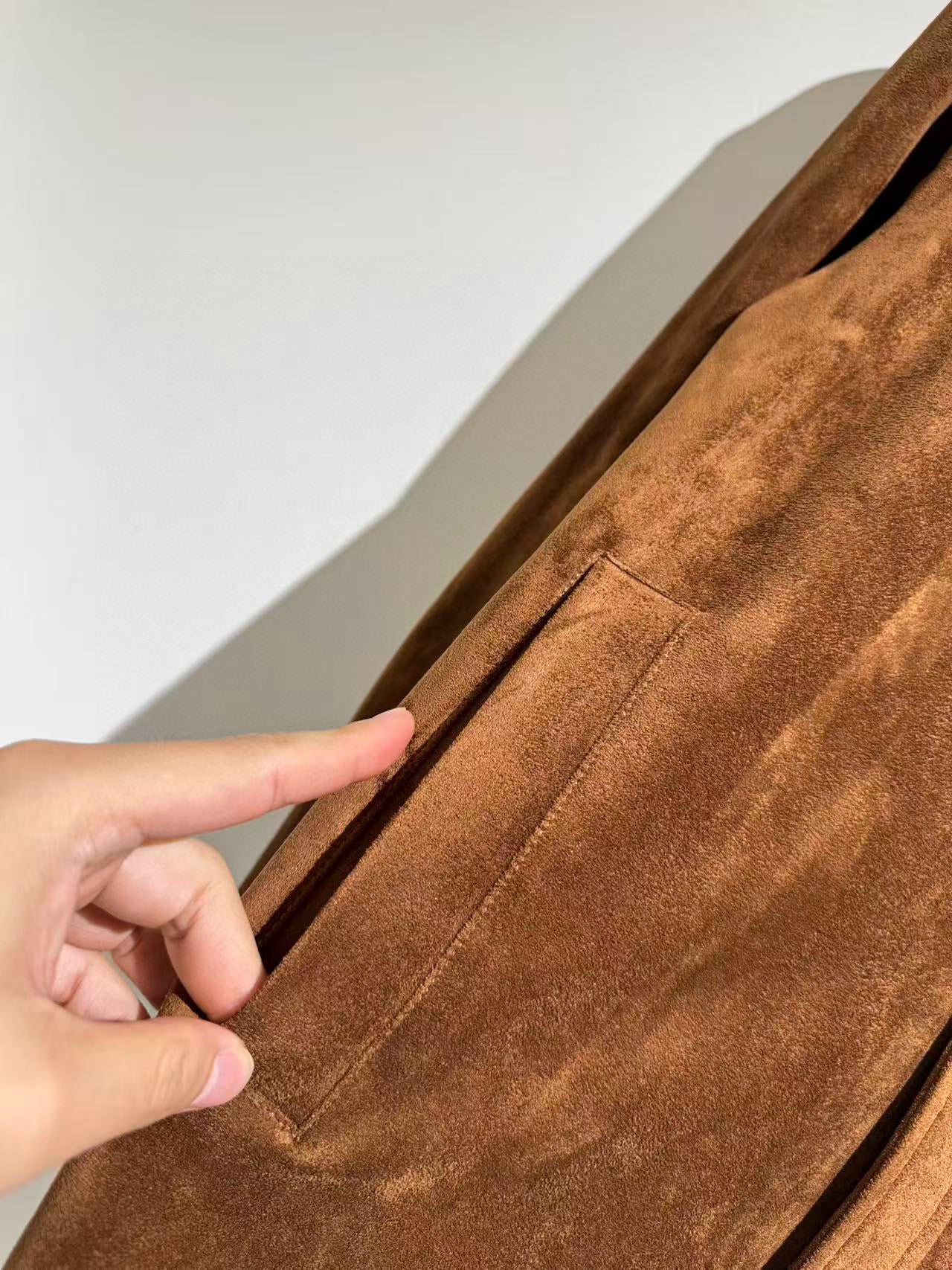 카라멜 가죽셔츠 (Caramel leather shirt)