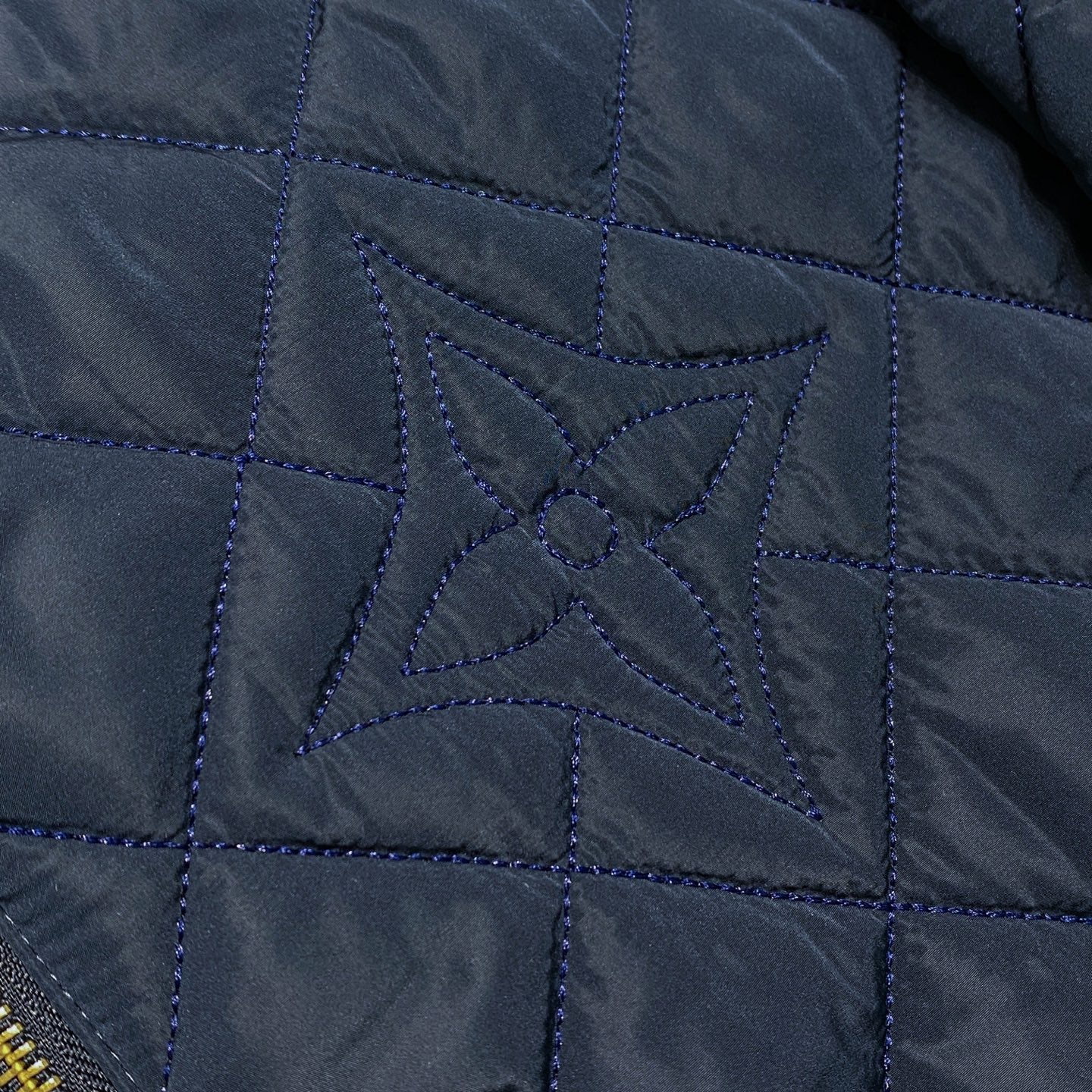 태피터 칼라 재킷 (taffeta collar jacket)