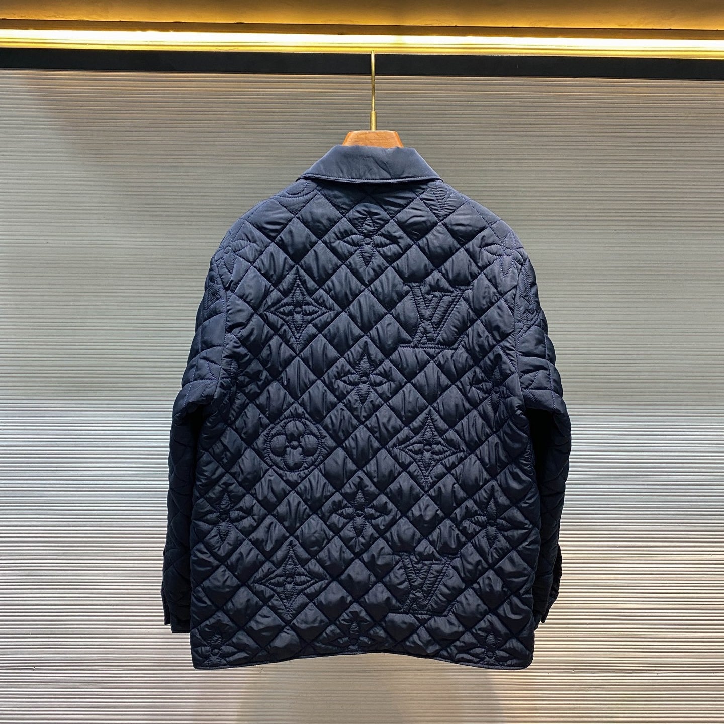 태피터 칼라 재킷 (taffeta collar jacket)
