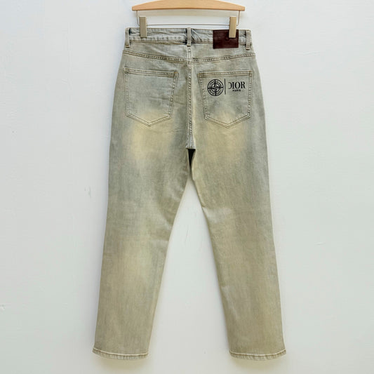 워시드 청바지 (washed jeans)