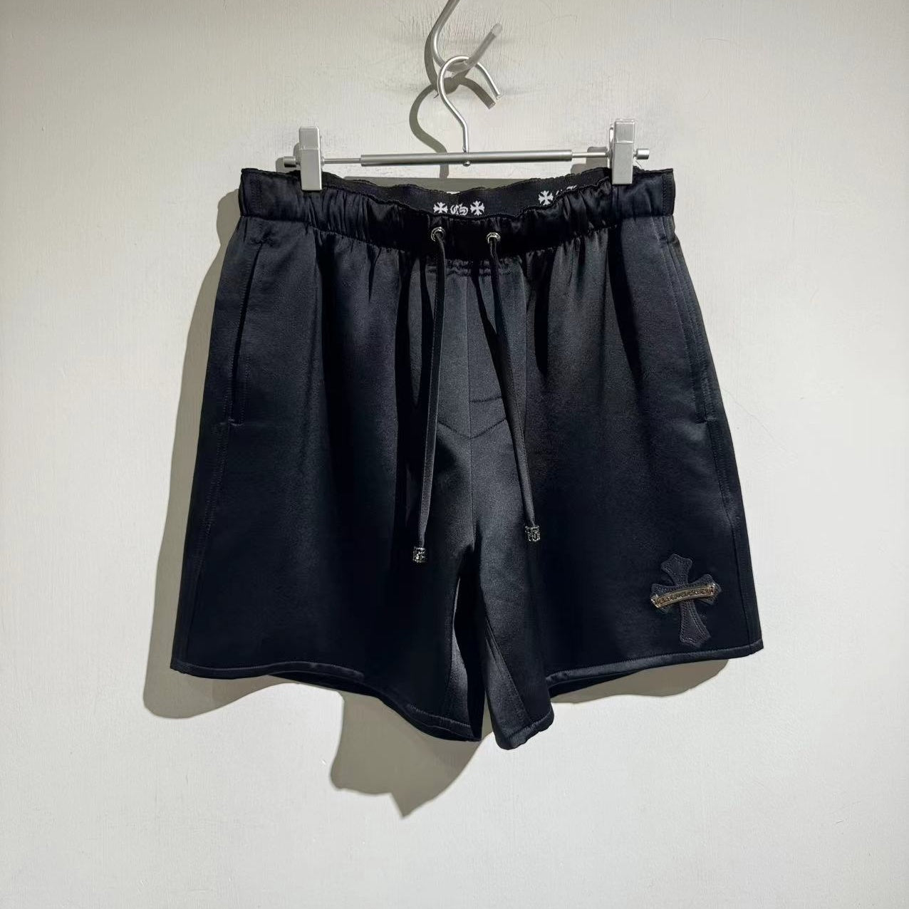 탑매치 반바지 (Top match shorts)